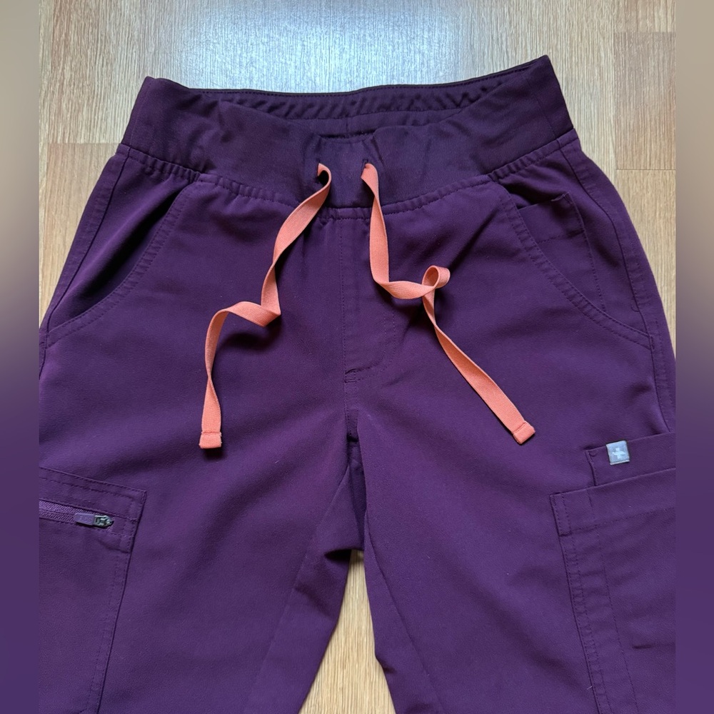 Figs Yola Skinny Scrub Pants 2.0- Deep Purple with Orange Strings - Picture 2 of 5